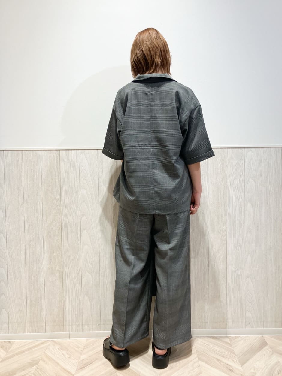 shokoさんの「SHOO･LA･RUE｜【セットアップ可/洗濯後しわになりにくい】5分袖テーラードジャケット」を使ったコーディネート