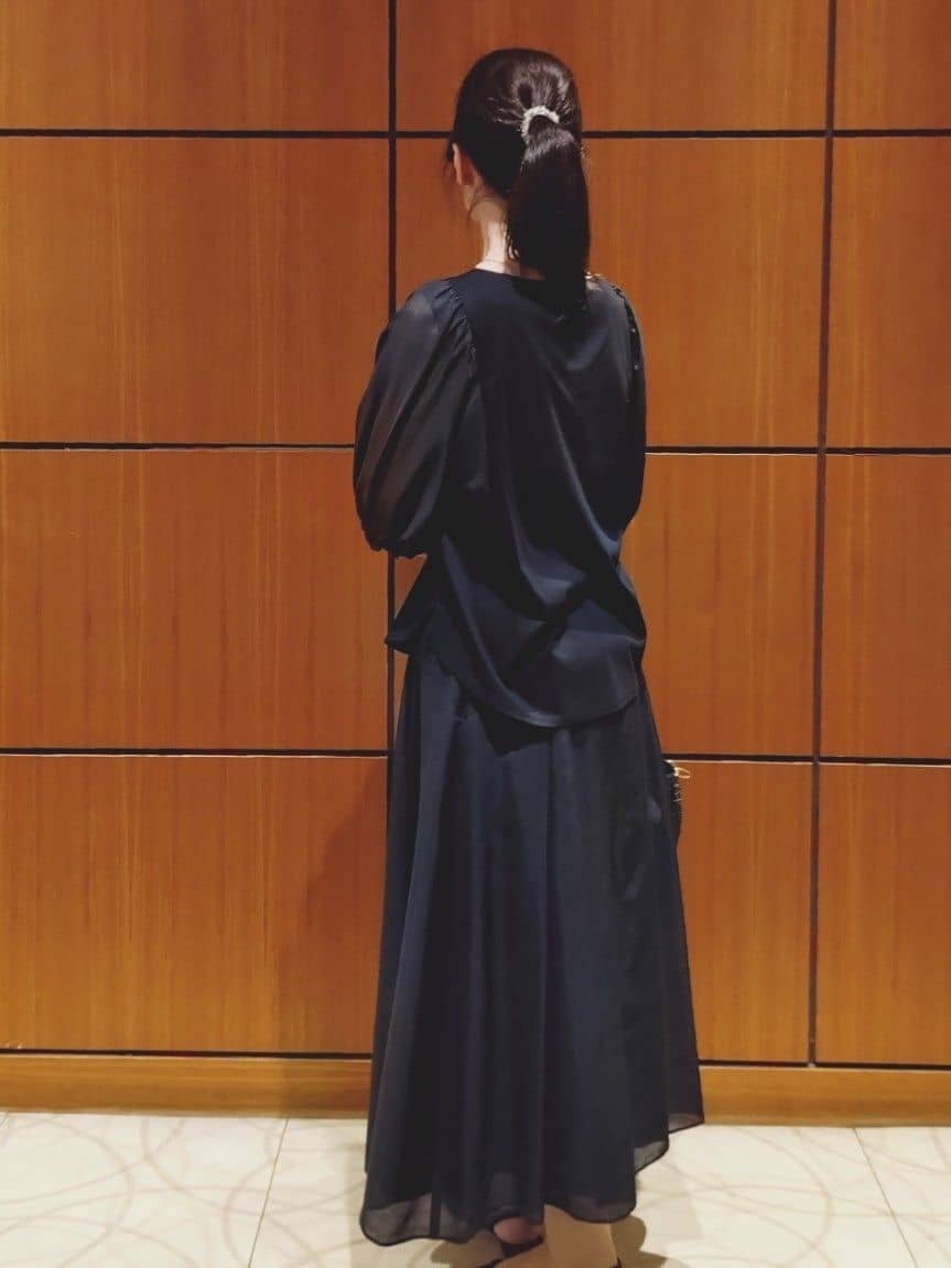 Kさんの「Reflect｜【マシンウォッシュ可】シアーパフスリーブTブラウス」を使ったコーディネート