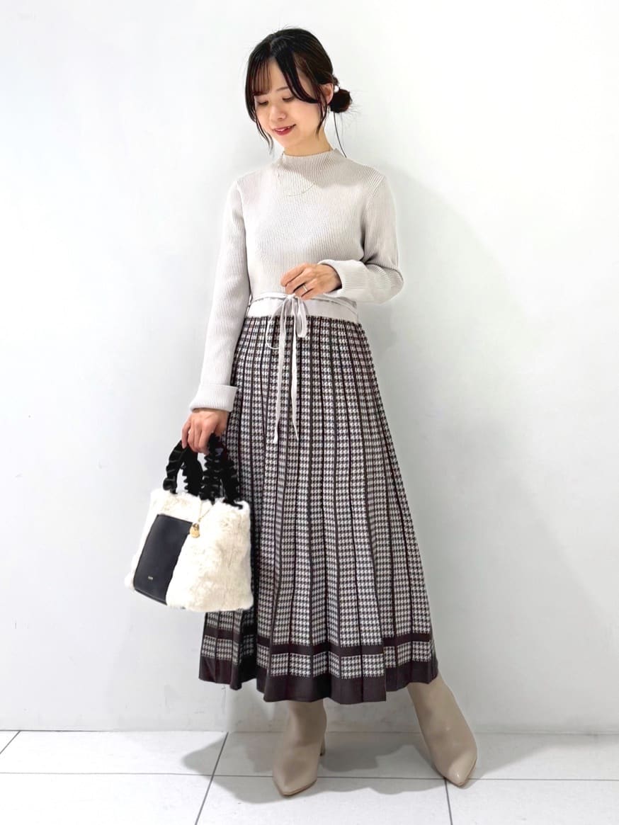 kozuさんの「index｜ベルト付ビッグカラーミドルコート」を使ったコーディネート