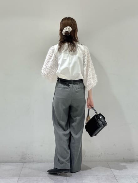 kyokaさんの「UNTITLED｜【丸首/Tシャツ風/短丈】シャギースリーブ ポンチカットソー」を使ったコーディネート