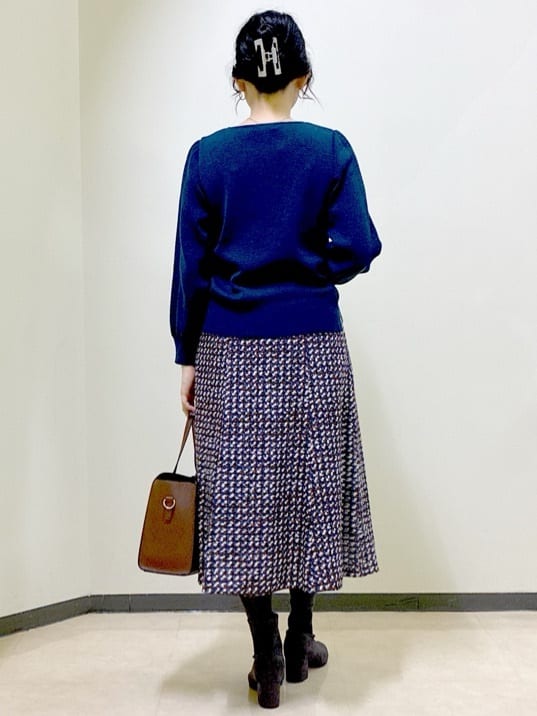  beni_gingerさんの「Reflect｜【選べる8色／スカートにもパンツにも◎】ウール混ボートネックニット」を使ったコーディネート