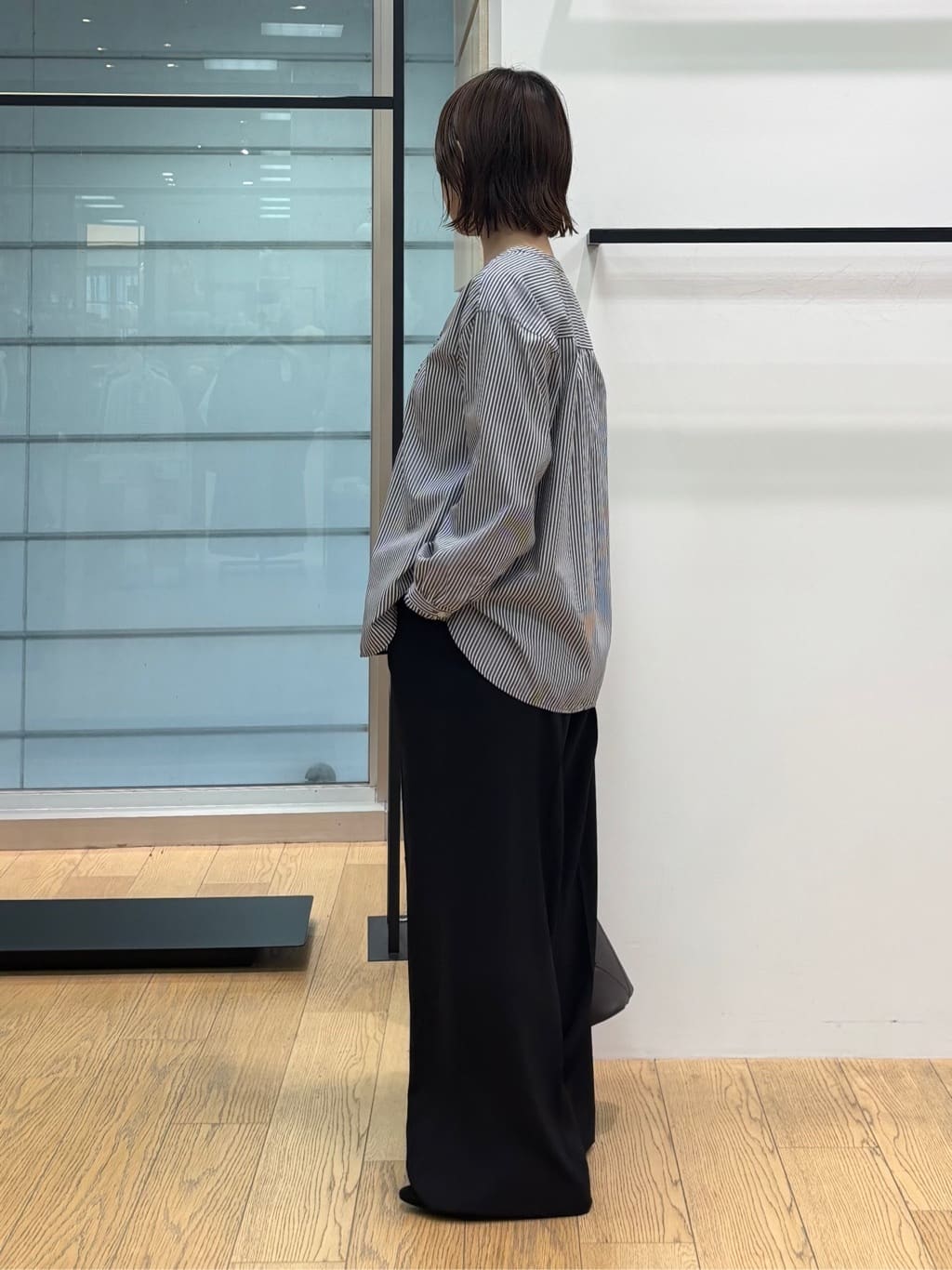 asamiさんの「INDIVI｜【着心地◎！】タックワイドパンツ」を使ったコーディネート