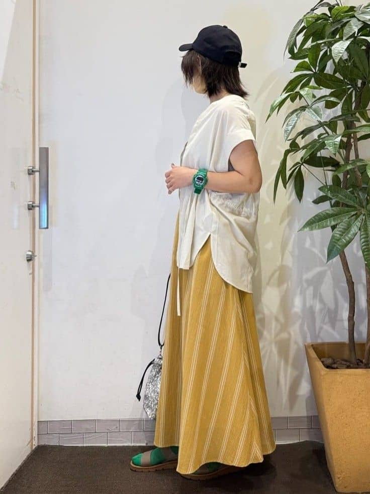 misakiさんの「SHOO･LA･RUE｜【S-LL】シルエットが変えられる ウエストリボンブラウス」を使ったコーディネート