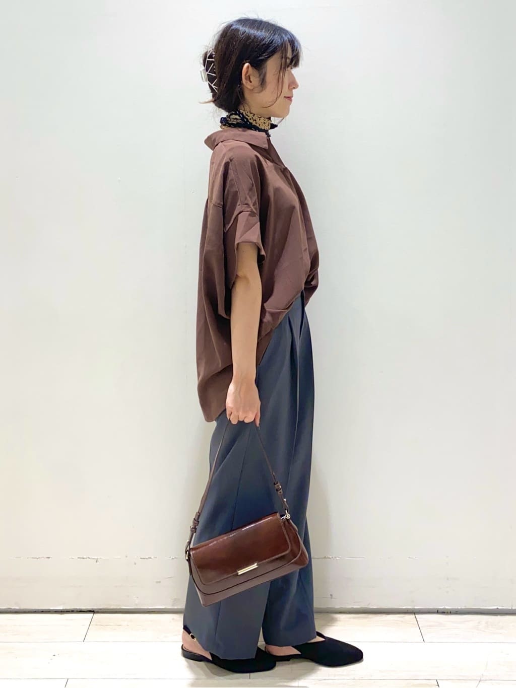 shikaさんの「THE SHOP TK｜【インしなくても決まる】スキッパーシャツ/接触冷感/防シワ/速乾」を使ったコーディネート
