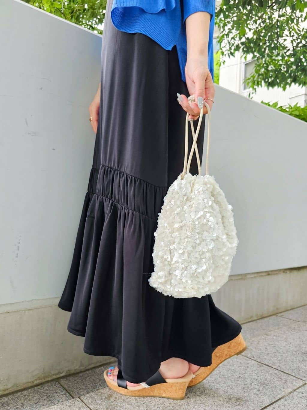ゆゆさんの「SHOO･LA･RUE｜【ひんやり】シャーリングがアクセントに 大人のデザインキャミワンピース」を使ったコーディネート