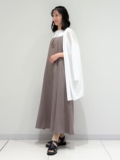 kayoさんの「INDIVI｜【洗える／シアーストライプ】ロング丈着流しカーディガン」を使ったコーディネート