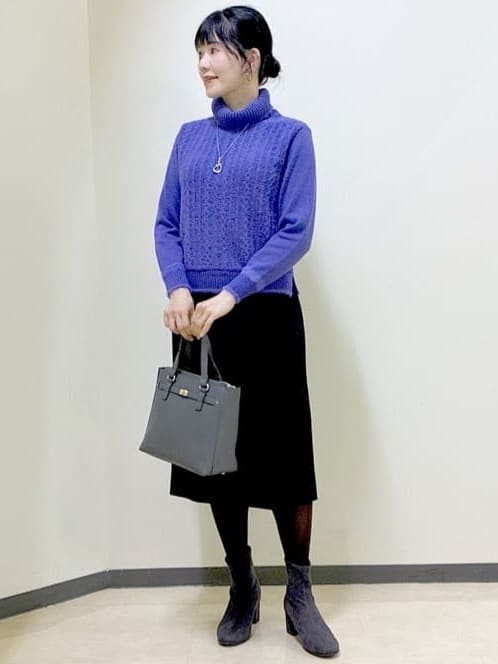  beni_gingerさんの「Reflect｜【ほんのりラメ感◎】ふわふわフェザーヤーンハイネックニット」を使ったコーディネート