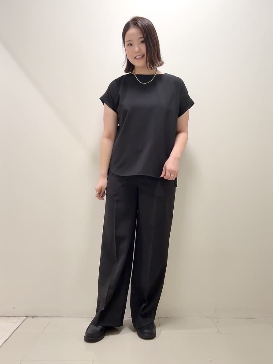 YUIさんの「UNTITLED｜【アンサンブル可/洗える/ボタンなし】シルクウールカシミヤ 着流しカーディガン」を使ったコーディネート