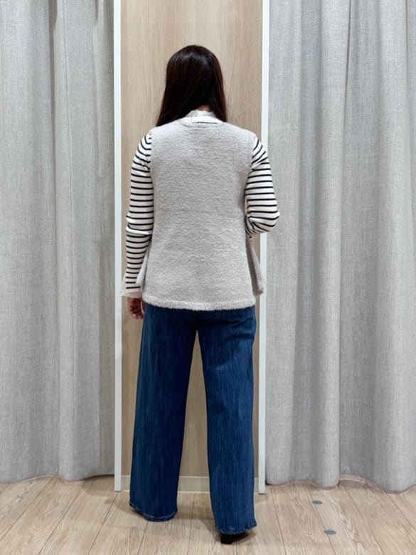 sachiさんの「grove｜【2点SET/体型カバー】一枚で決まる、ペプラムベスト&times;ニットワンピース」を使ったコーディネート