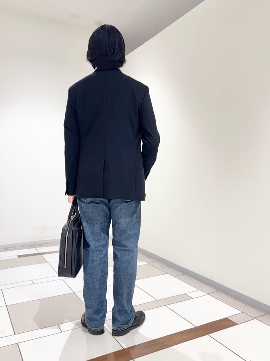 及川さんの「TAKEO KIKUCHI｜【360&deg;ストレッチ／セットアップ対応】None Of Stress ジャケット」を使ったコーディネート