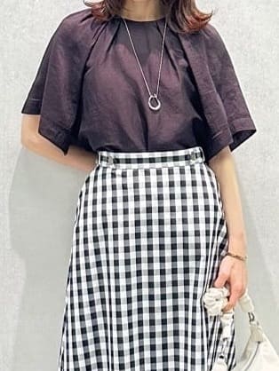 Miwaさんの「UNTITLED｜フープトップネックレス」を使ったコーディネート