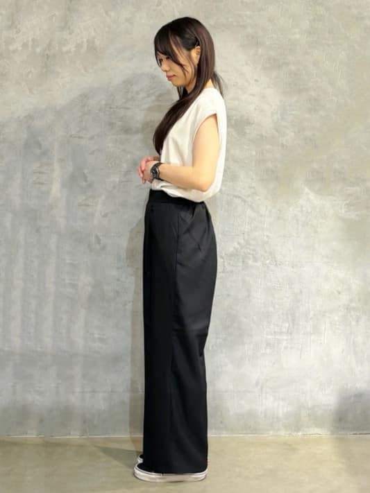 misaさんの「THE SHOP TK｜麻調ピンタックワイドパンツ【洗濯機OK】」を使ったコーディネート