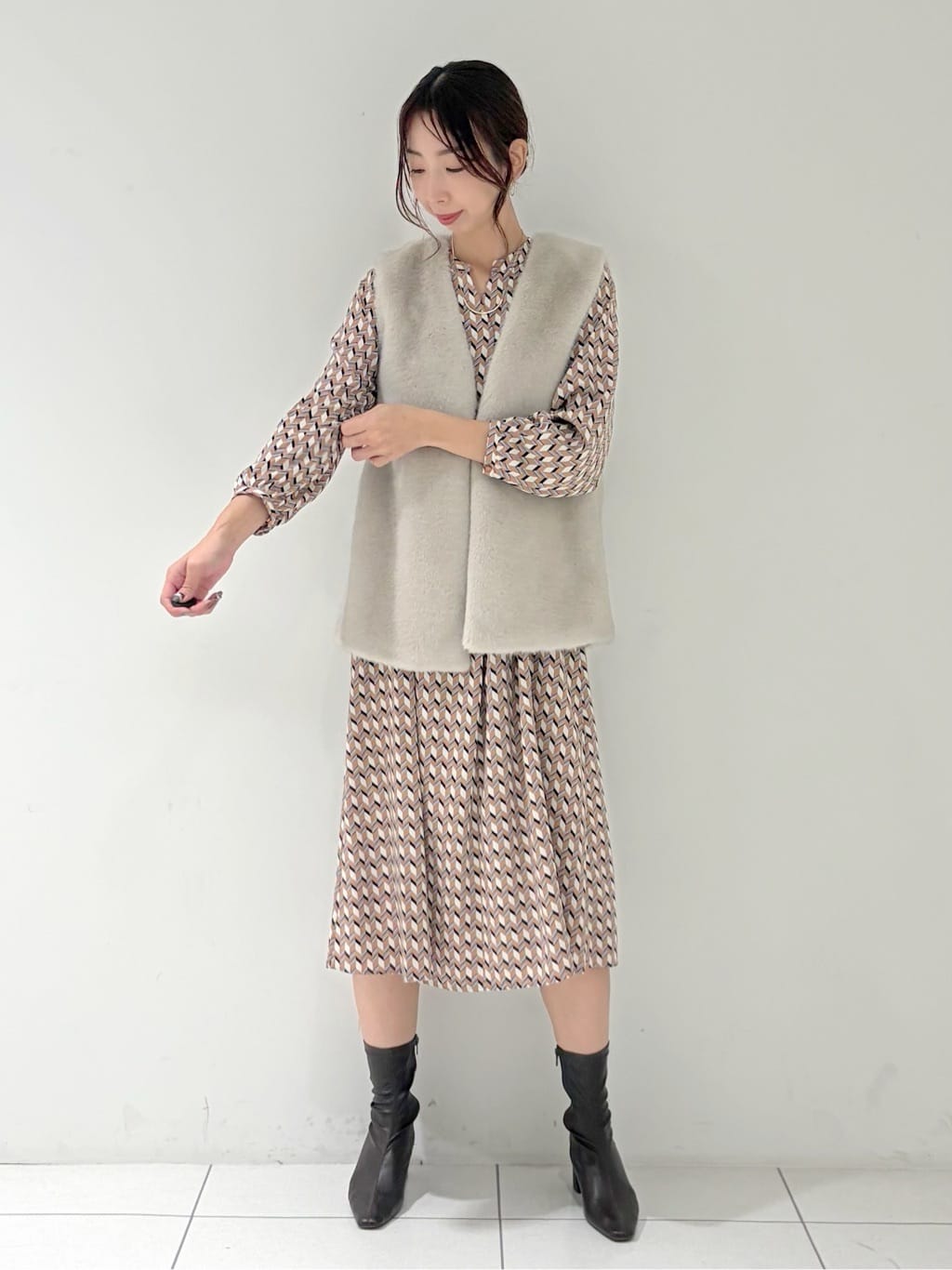 shioriさんの「INDIVI｜ミンク調フェイクファージレ」を使ったコーディネート