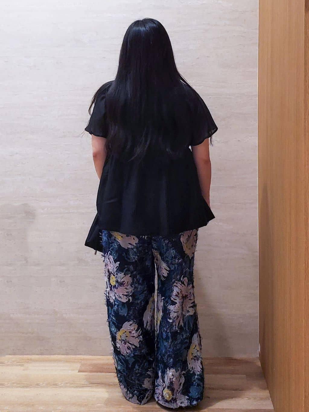 ちぃさんの「OPAQUE.CLIP｜麻混シアーペプラムブラウス【洗濯機洗い可】」を使ったコーディネート