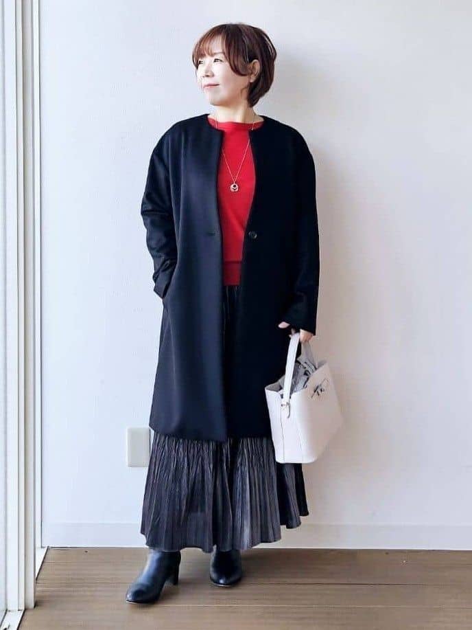 やじまさんの「UNTITLED｜【アンサンブル可/洗える】シルクウールカシミヤ ドルマンスリーブニット」を使ったコーディネート