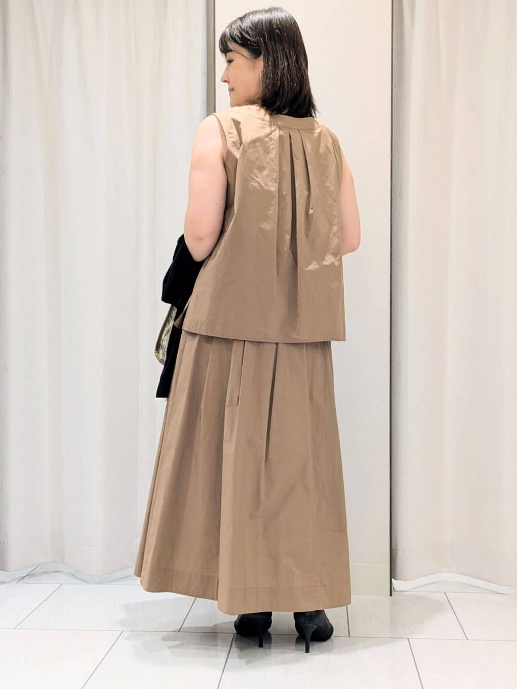 Onumaさんの「UNTITLED｜【アンサンブル可/薄手】ベーシッククルーネックカーディガン」を使ったコーディネート