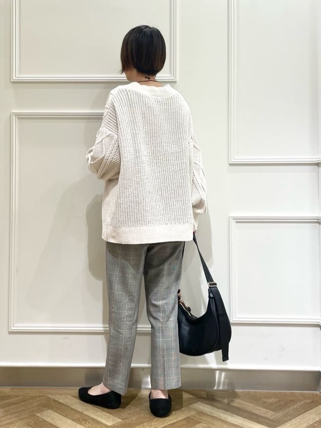 SOさんの「SHOO･LA･RUE｜【S-LL/7分袖】ゆるシルエットが心地よい ドルマントップス」を使ったコーディネート