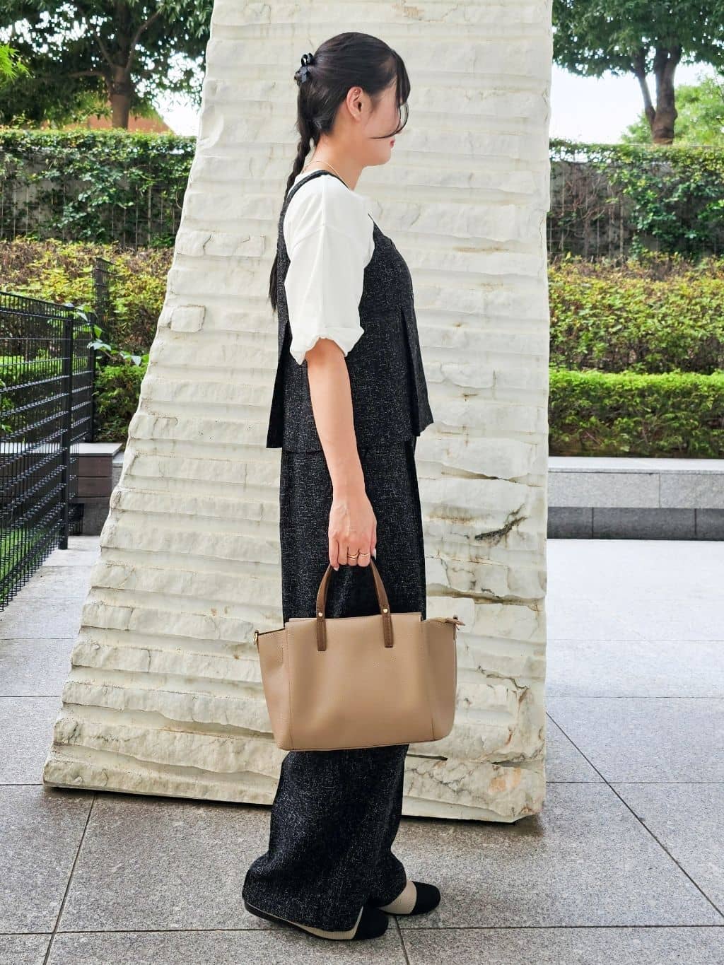 ゆゆさんの「SHOO･LA･RUE｜【2点セット】着るだけで決まる クラシカルなツイード調セットアップ」を使ったコーディネート