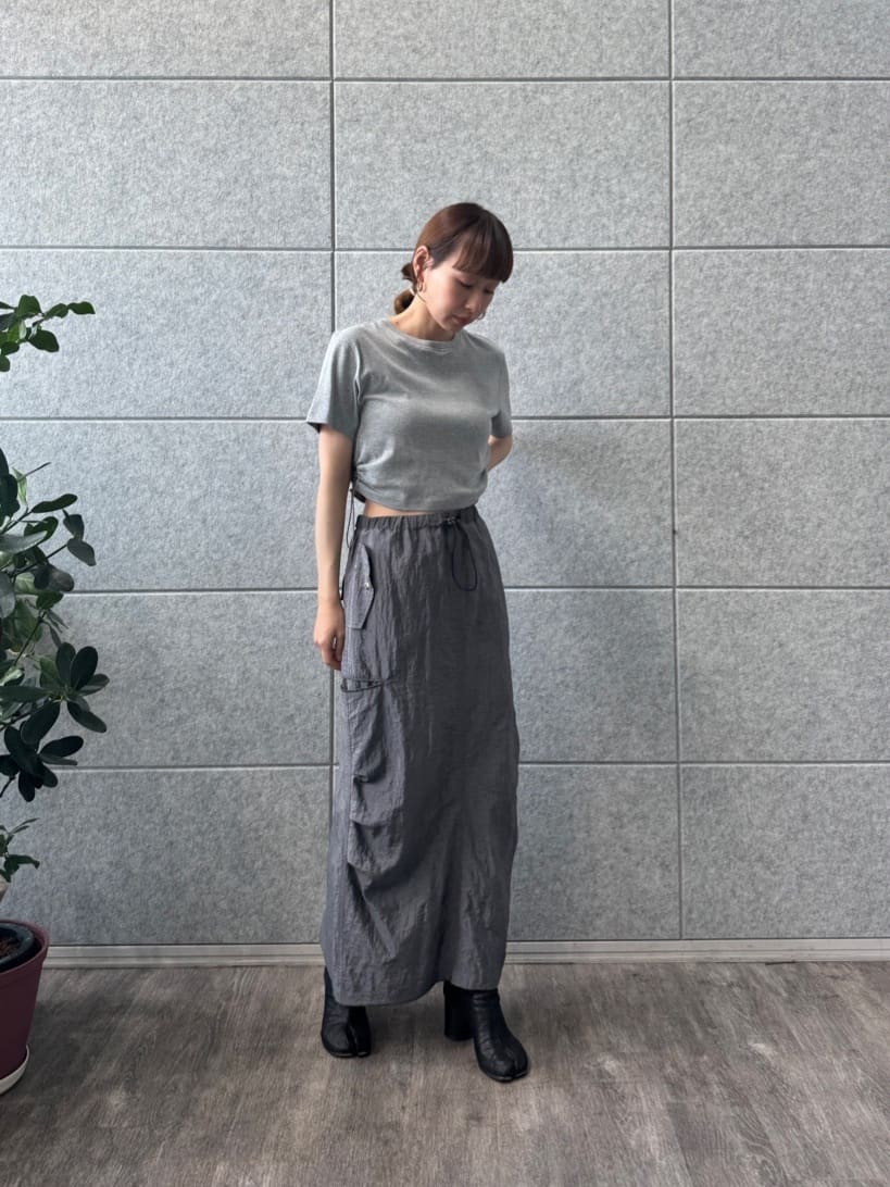 designer yukaさんの「CODE A｜drawstring crop tee」を使ったコーディネート