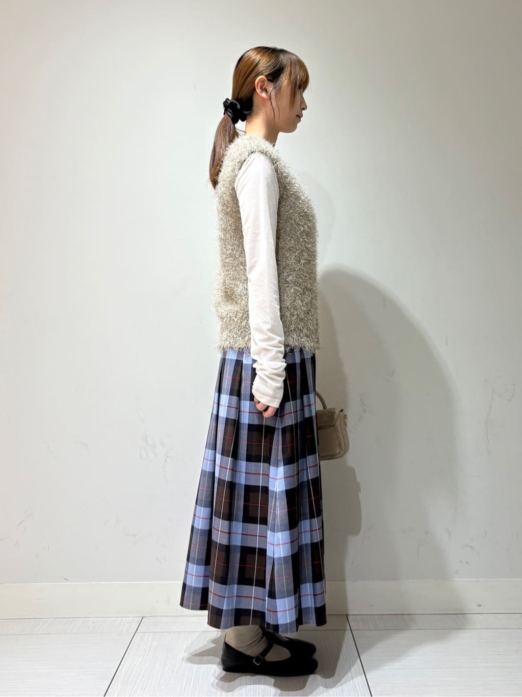 やなぎさんの「DRESSTERIOR｜◆【洗える/リブベロア】シアーリブベロアカットソー」を使ったコーディネート