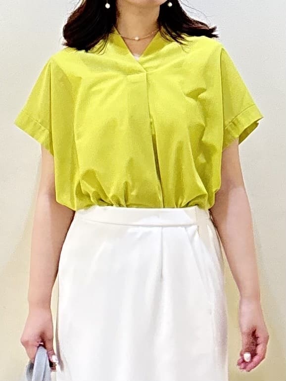 いくみさんの「UNTITLED｜【洗える/スキッパー】フレンチスリーブシアーブラウス」を使ったコーディネート