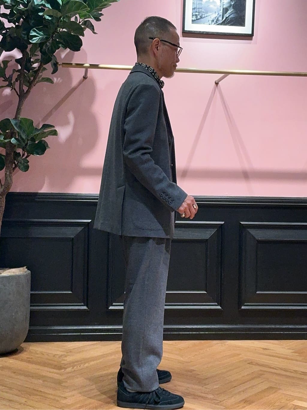 torigoeさんの「DRESSTERIOR｜◆【干場義雅&times;MOVB&times;DRESSTERIOR】トリプルコラボ オーバージャケット」を使ったコーディネート