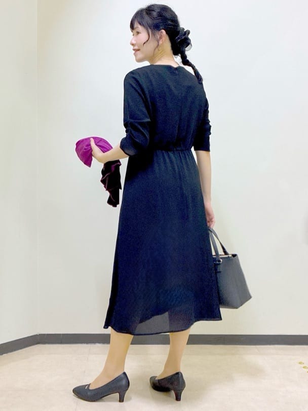  beni_gingerさんの「Reflect｜【WEB先行カラーあり／手洗い可／アンサンブル可】バイカラーカーディガン」を使ったコーディネート