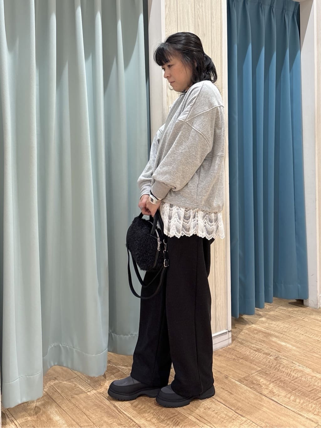 わかさんの「SHOO･LA･RUE｜裾フリルレイヤードトップス」を使ったコーディネート