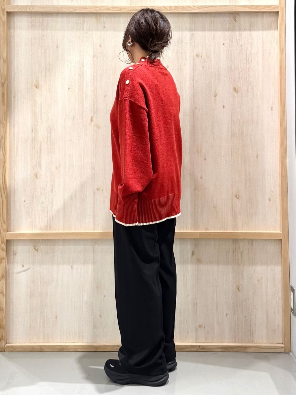 nanaさんの「THE SHOP TK｜プラスするだけでこなれ見え ボアベスト」を使ったコーディネート