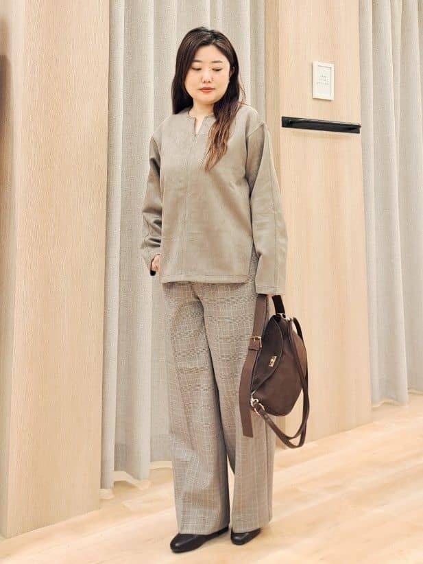 ふるさんの「grove｜【あったか裏起毛】かっこよさも穿き心地も叶える、優秀スラックスパンツ」を使ったコーディネート