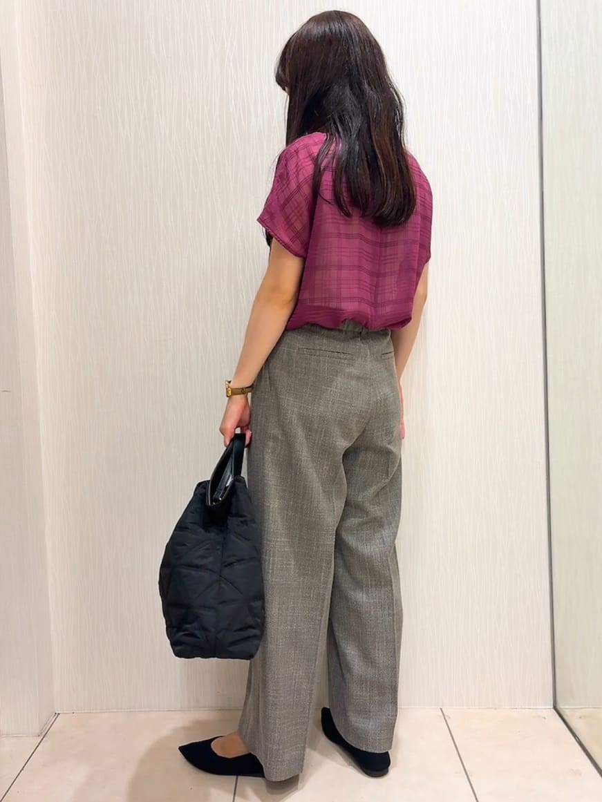 SAHOさんの「UNTITLED｜【シアー】チェックスタンドネックブラウス」を使ったコーディネート