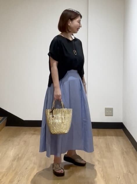 MIKIKOさんの「UNTITLED｜メタリックメッシュトート」を使ったコーディネート