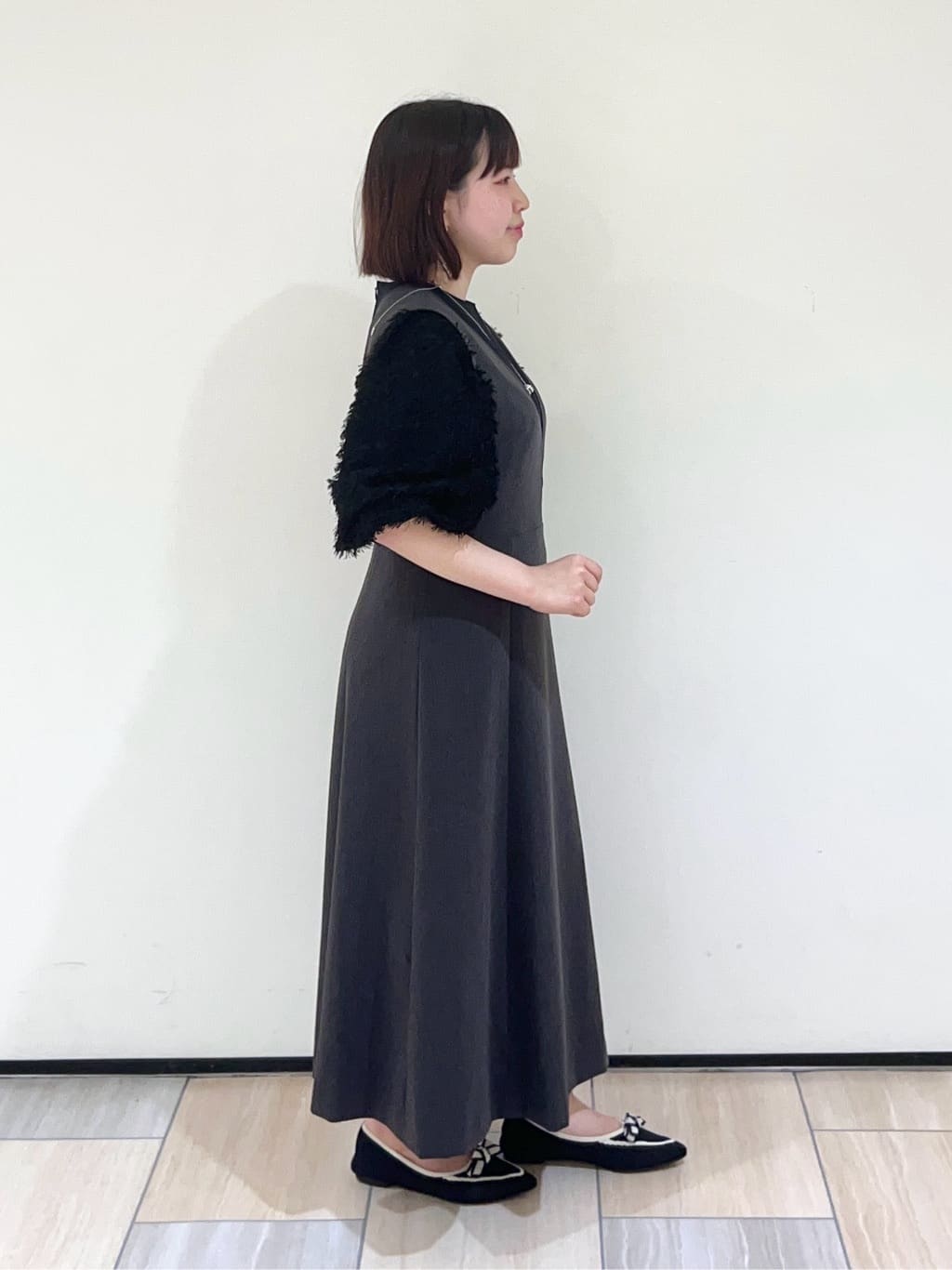 Mitsukiさんの「UNTITLED｜【丸首/Tシャツ風/短丈】シャギースリーブ ポンチカットソー」を使ったコーディネート
