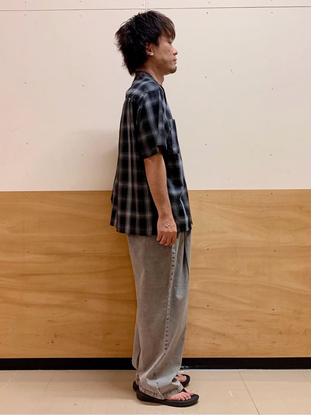 MATUさんの「THE SHOP TK｜オンブレチェック半袖シャツ 洗濯機OK」を使ったコーディネート