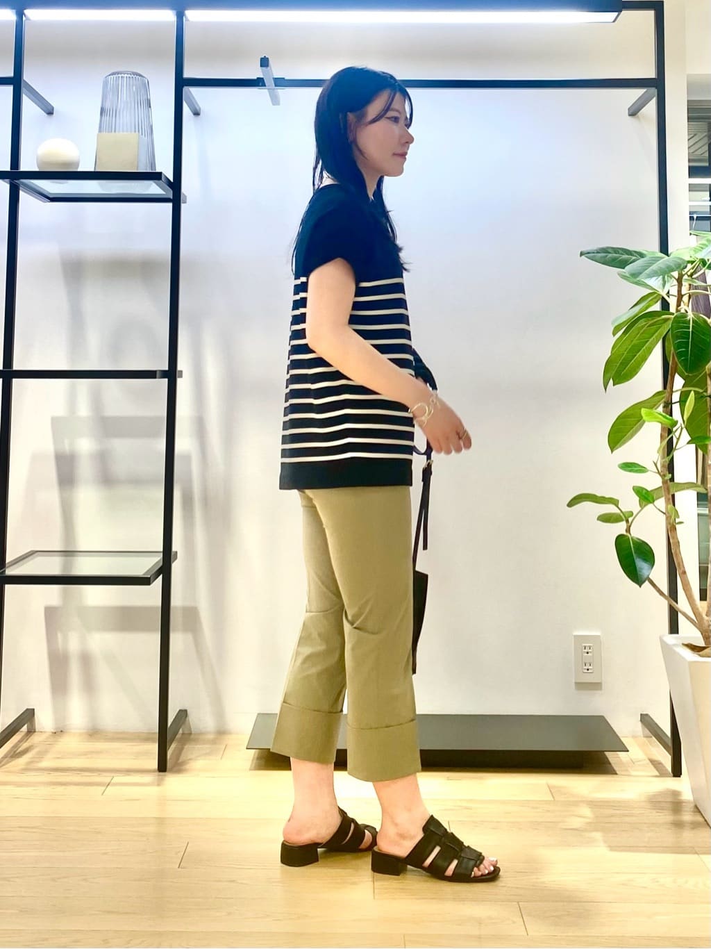 misakiさんの「INDIVI｜バイカラーショートネックレス」を使ったコーディネート