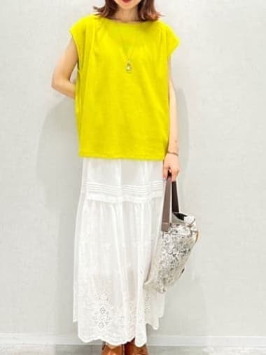 Miwaさんの「UNTITLED｜【ジャージ素材】インナードッキングシアーカットソー」を使ったコーディネート
