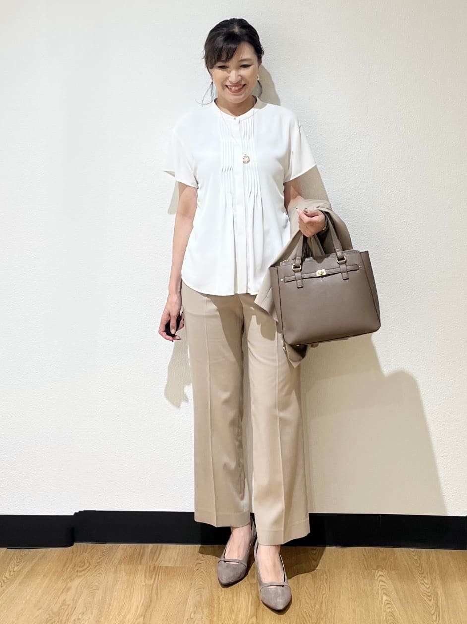 ayaさんの「Reflect｜【洗える／セットアップ可】ストレートラインパンツ」を使ったコーディネート