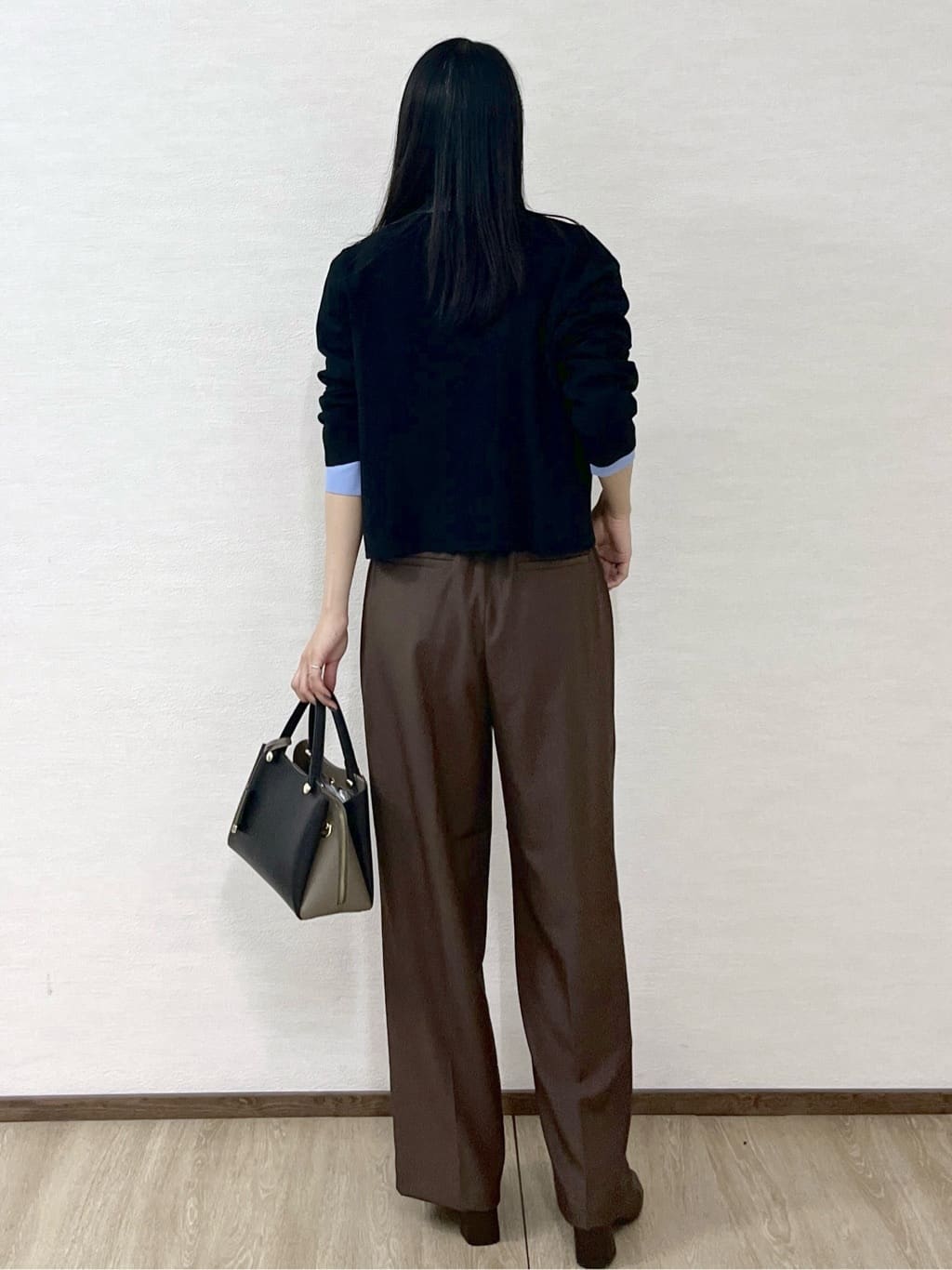 sachikoさんの「OPAQUE.CLIP｜ラメストライプイージーワイドパンツ／セットアップ可【洗濯機洗い可／防シワ／吸水速乾】」を使ったコーディネート