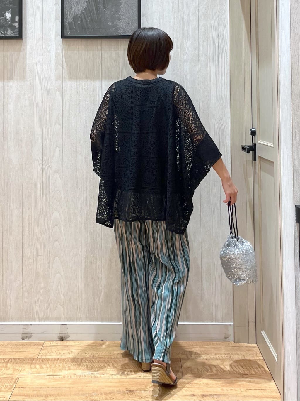 shirayuuuさんの「SHOO･LA･RUE｜【洗濯機可/柄が選べる】さらさら楽ちん プリーツ ワイドパンツ」を使ったコーディネート