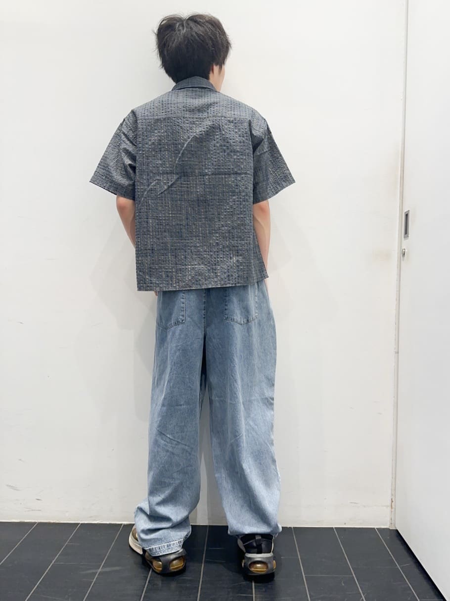 ちびちゃんさんの「THE SHOP TK｜シアサッカーチェックシャツ 【洗濯機OK】」を使ったコーディネート