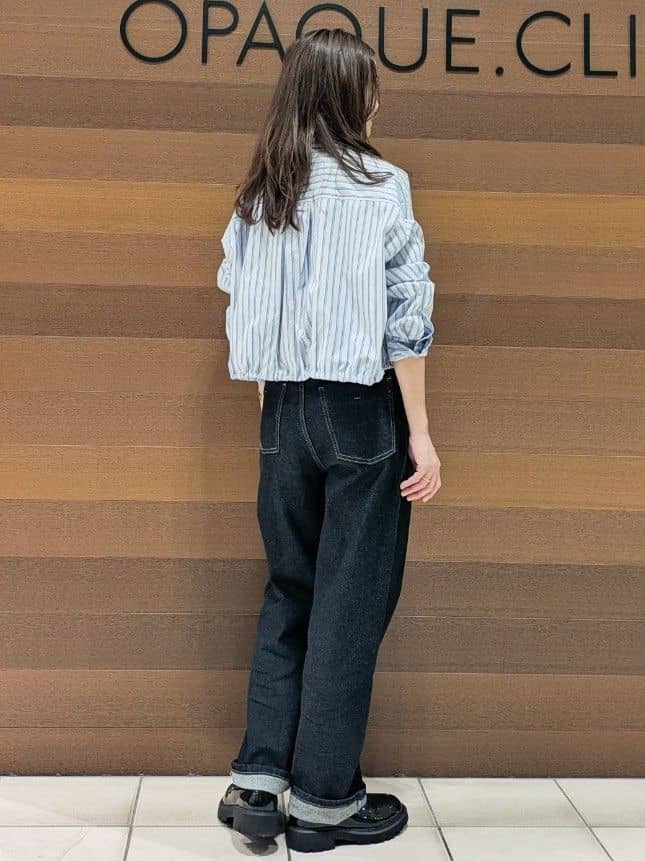 machiさんの「OPAQUE.CLIP｜ドロストヘムショートシャツ【洗濯機OK】」を使ったコーディネート