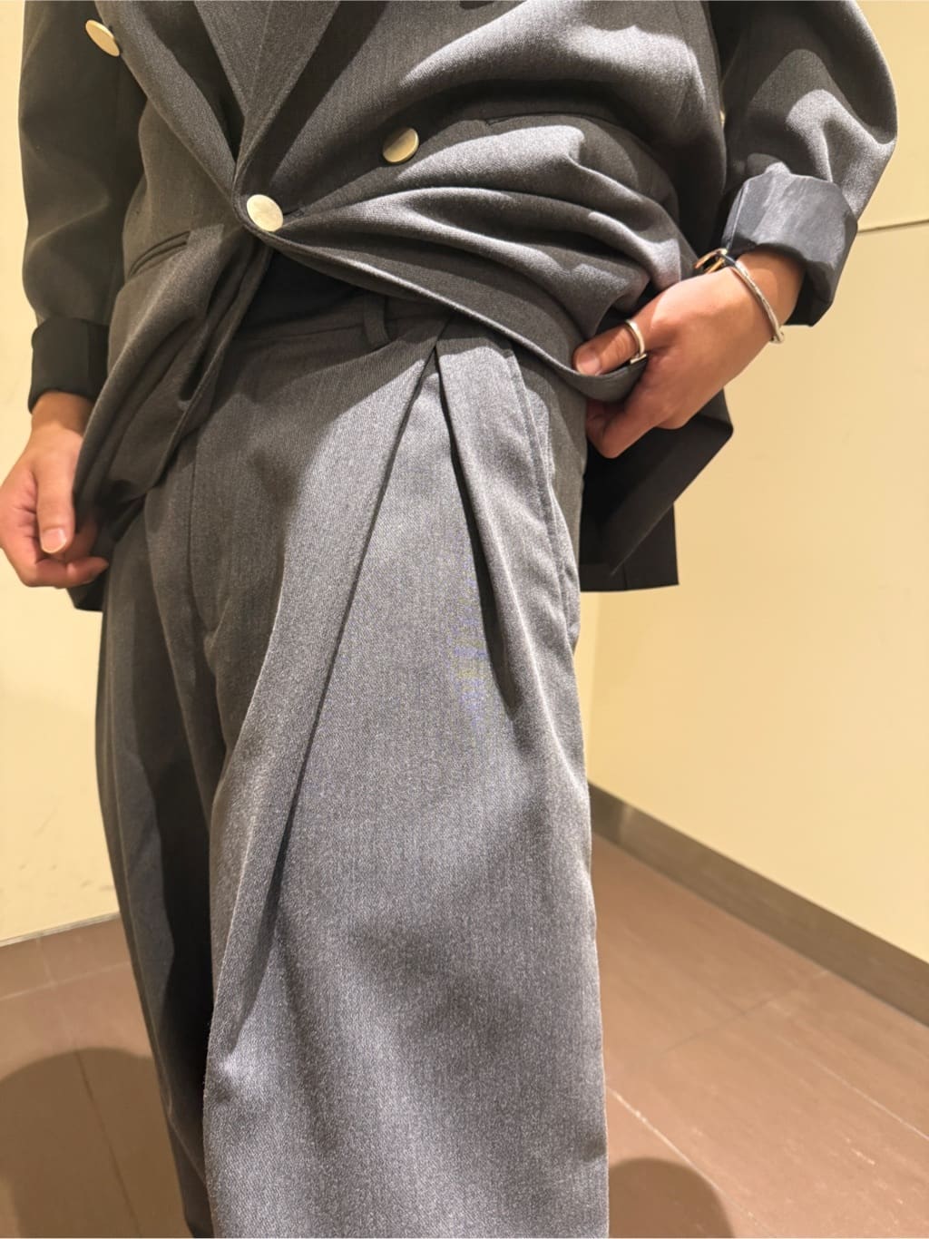森拓也さんの「tk.TAKEO KIKUCHI｜外羽根／チロリアン アソートシューズ」を使ったコーディネート