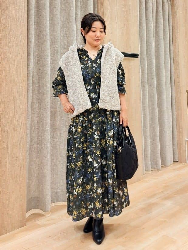ふるさんの「grove｜日常を華やかにするスエード調ブルゾン」を使ったコーディネート