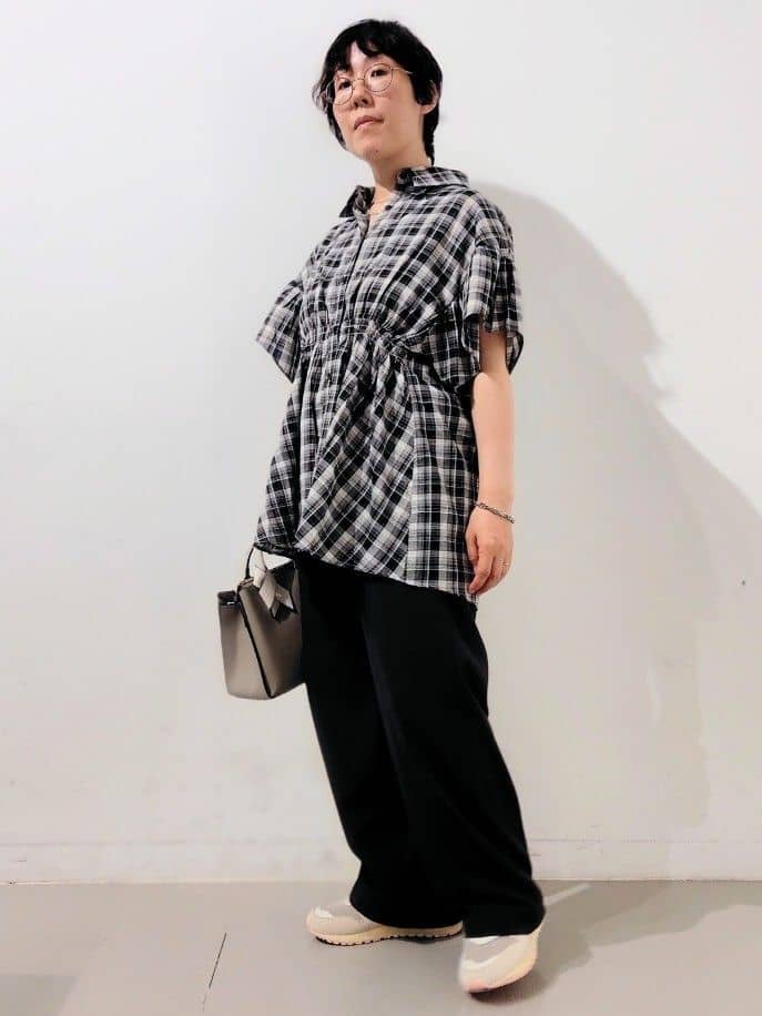 kodamaさんの「THE SHOP TK｜チェック柄チュニックブラウス」を使ったコーディネート