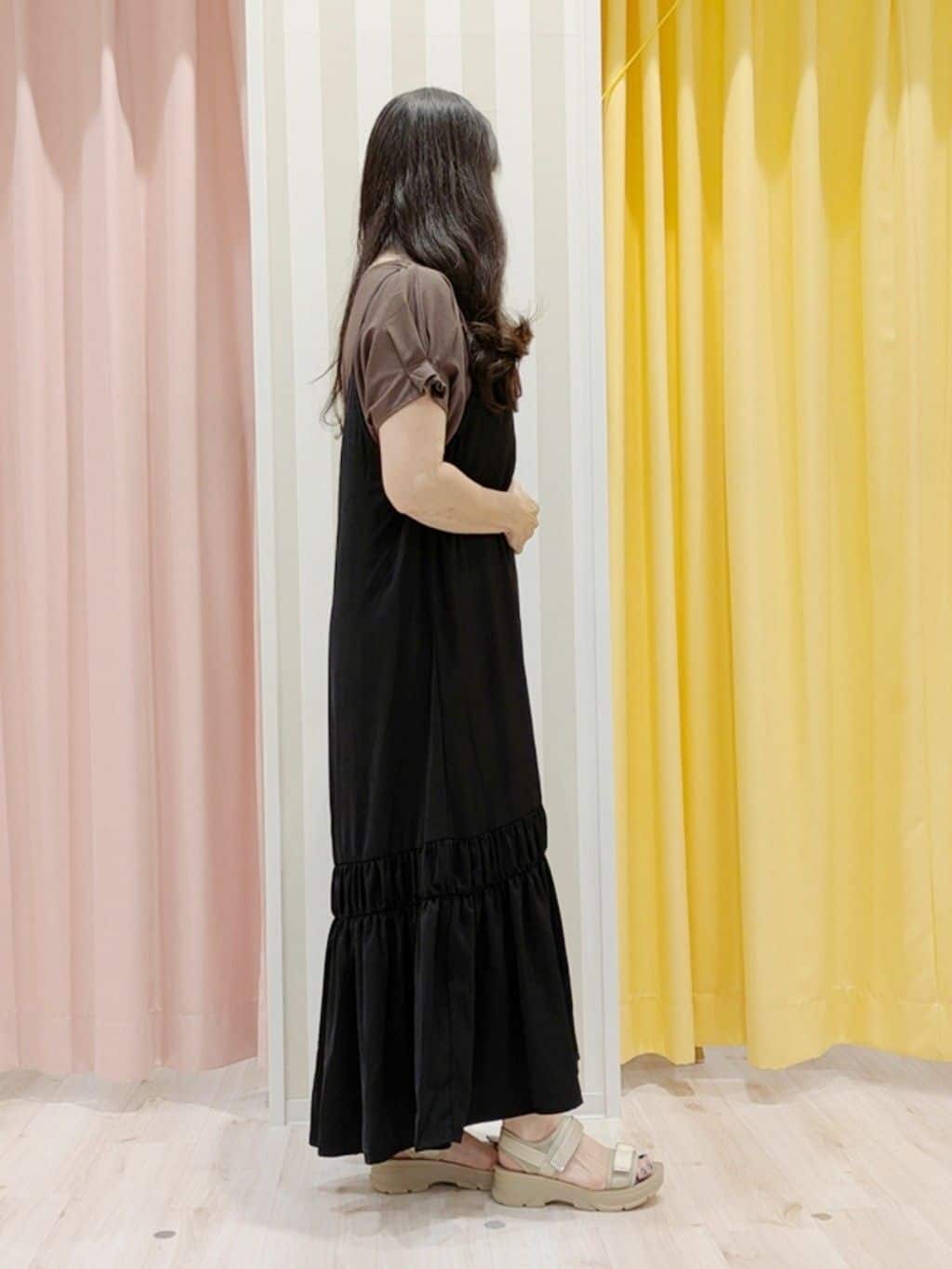 かずみさんの「SHOO･LA･RUE｜【S-LL/UV/プチプラ】お袖タックで好印象 デザインTシャツ」を使ったコーディネート