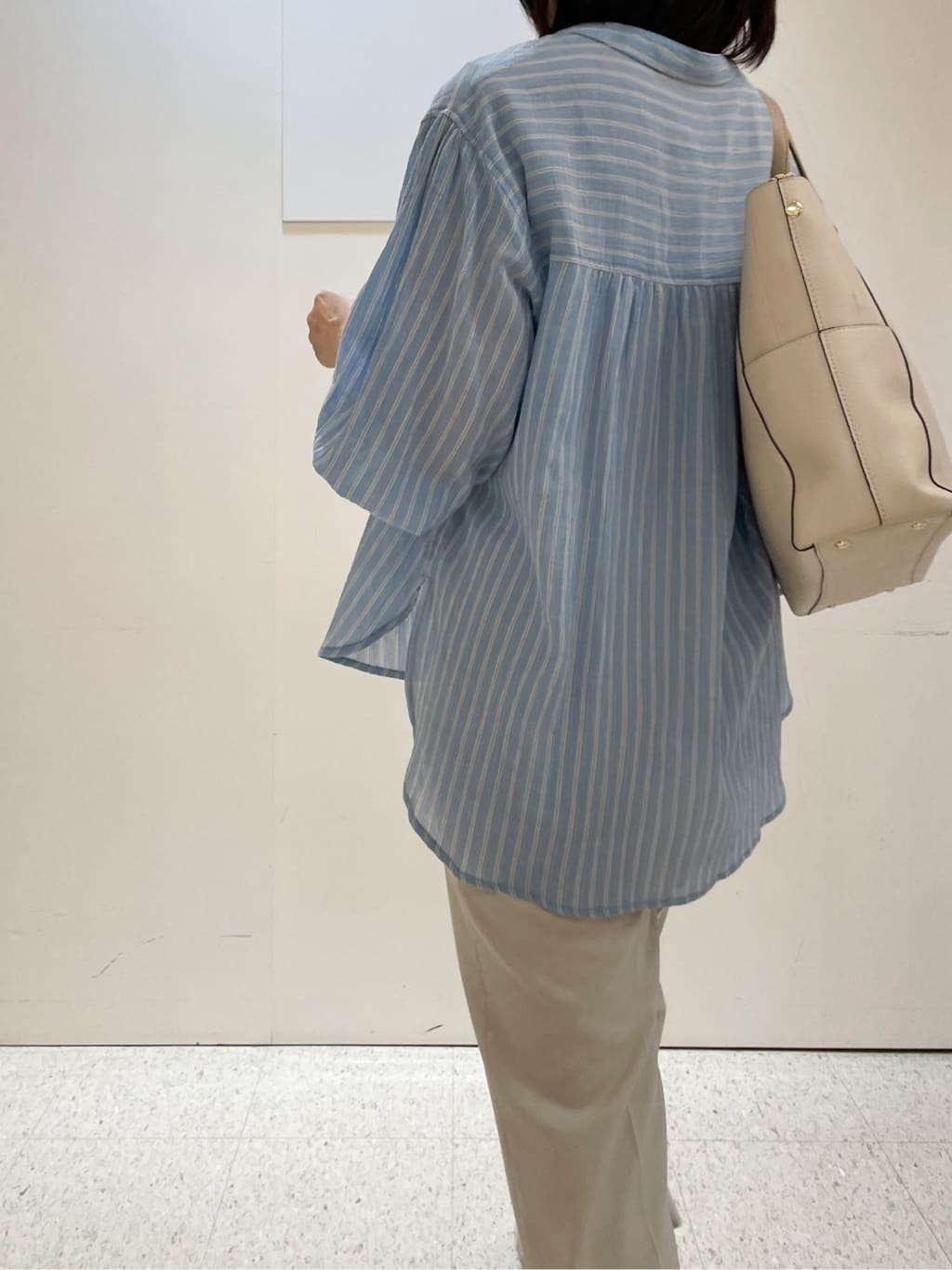 めいさんの「Reflect｜【マシンウォッシュ可】リネンライクフレアパンツ」を使ったコーディネート