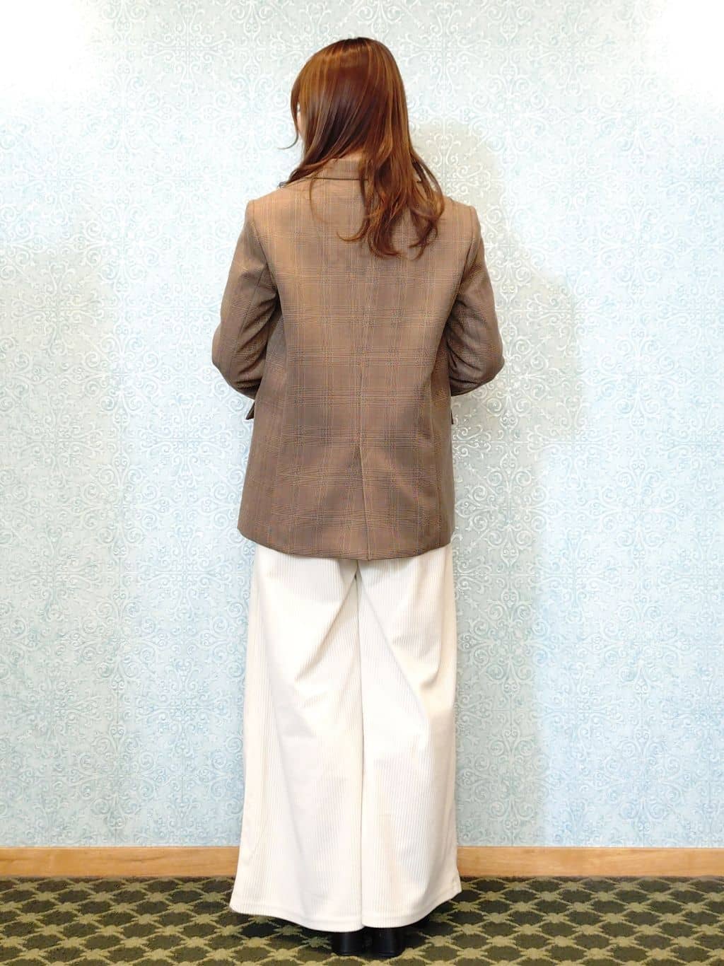 かどさんの「index｜ロングロゴTシャツ【洗濯機OK】」を使ったコーディネート