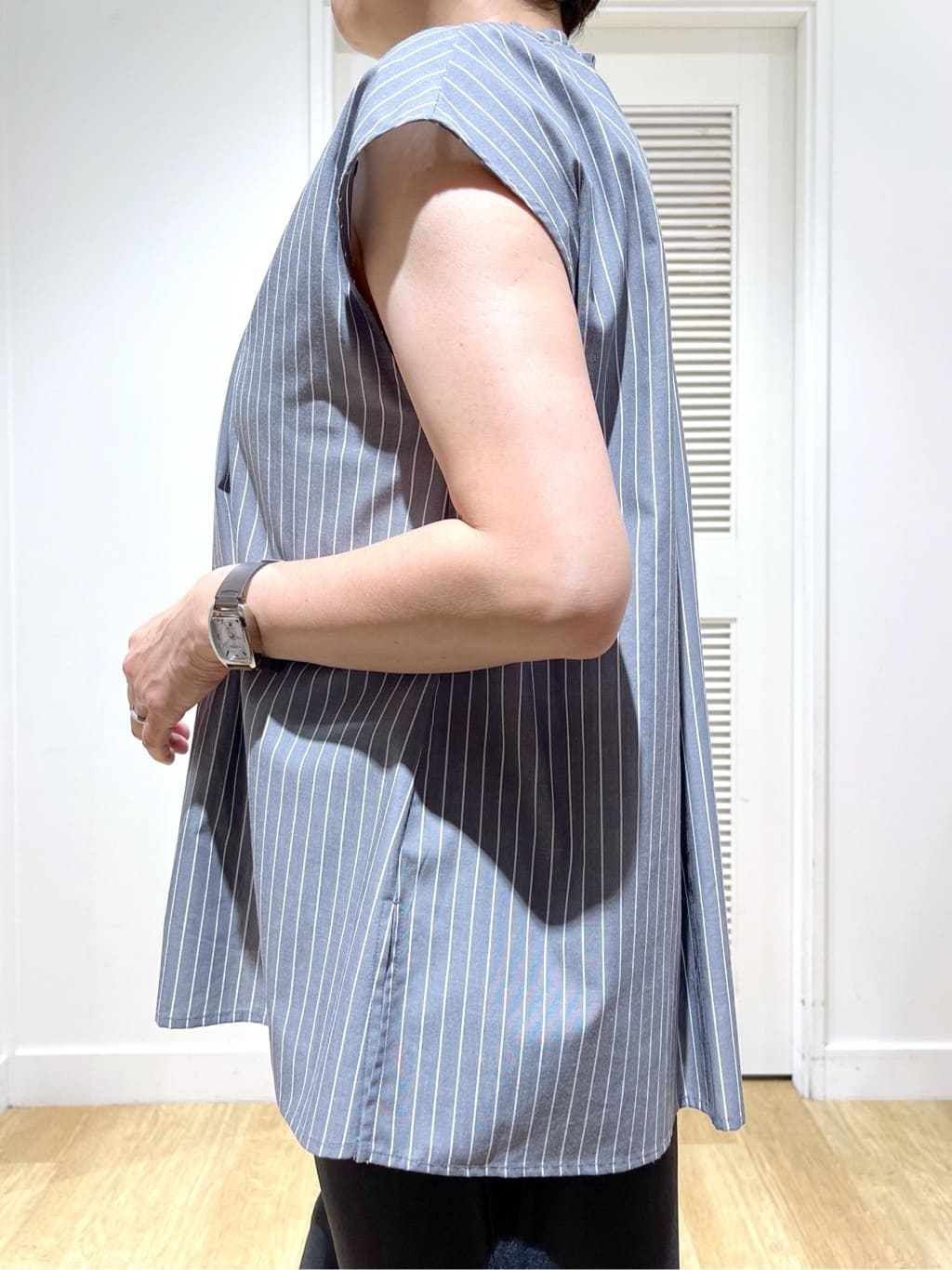 Miyazakiさんの「Dessin｜【洗える】ストライプ柄フレンチスリーブスキッパ―ブラウス」を使ったコーディネート