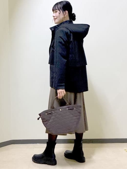  beni_gingerさんの「Reflect｜【すっきり見え／フード取り外し可／通勤におすすめ◎】ライティアウター」を使ったコーディネート