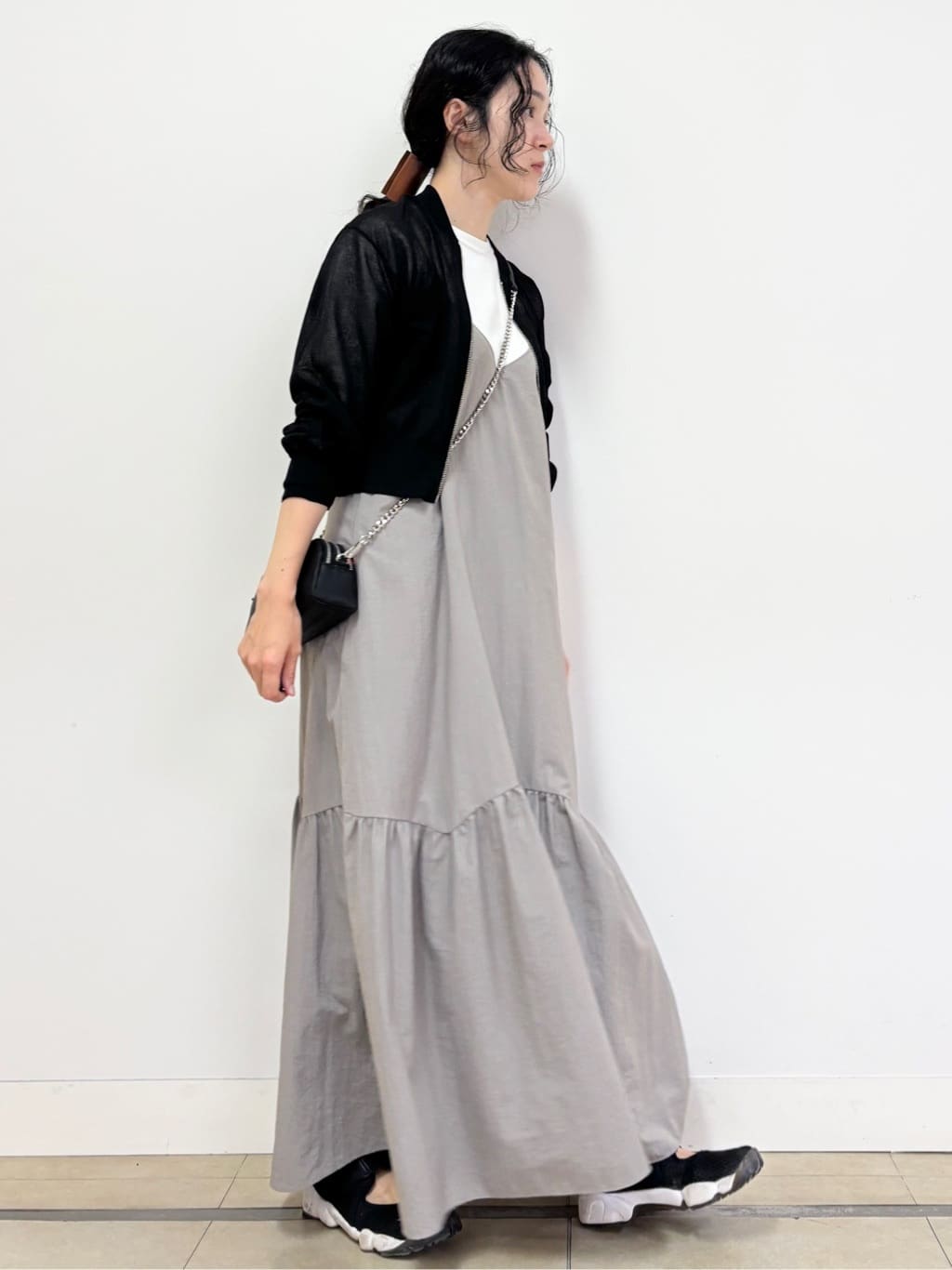 YOKOTAさんの「DRESSTERIOR｜◆【洗える/清涼感】シアージップアップニットブルゾン」を使ったコーディネート